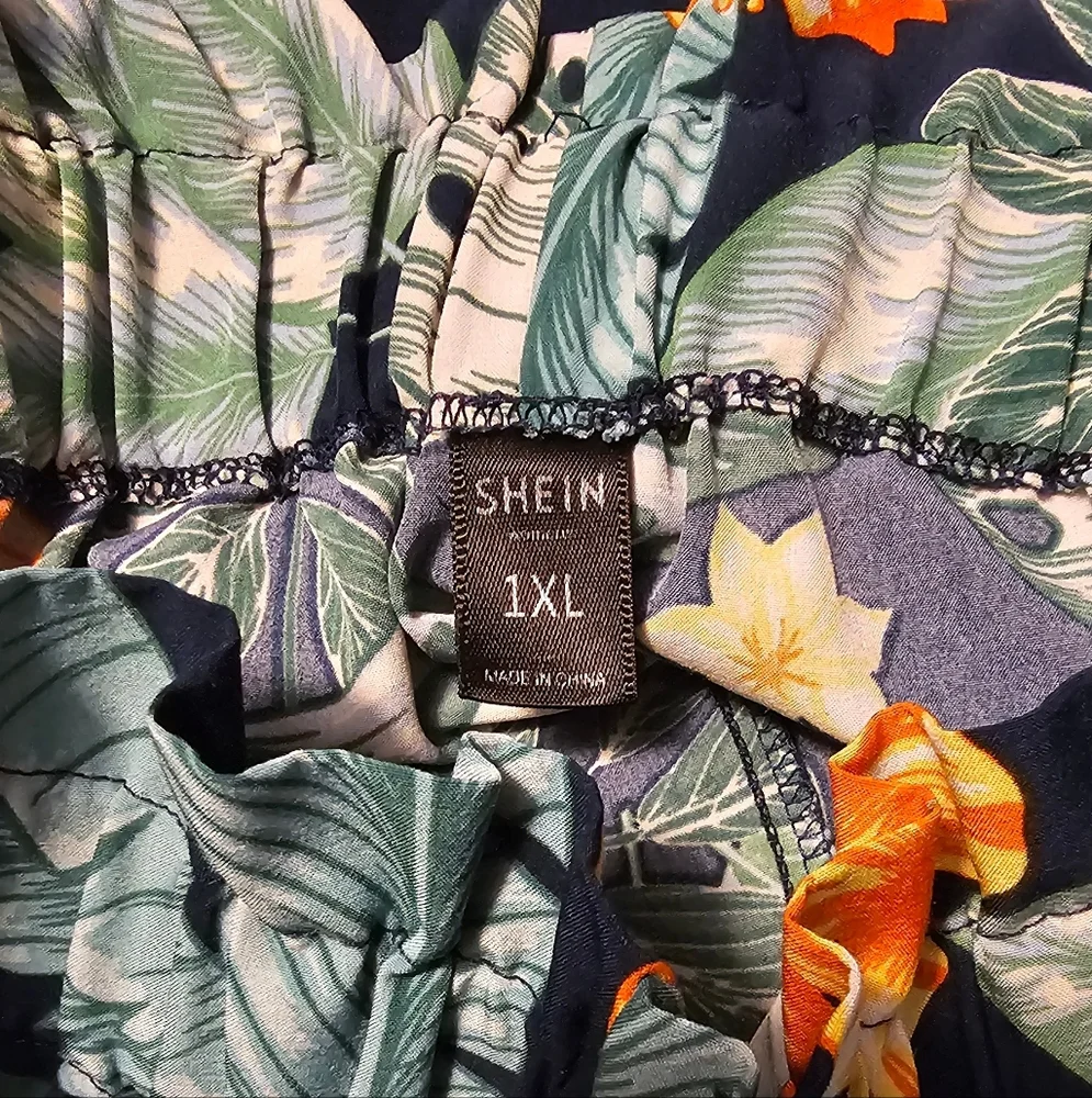 Floral Elastic Waist Wide Legged Pants Size 1X Removable Belt Navy & Green EUC - Picture 8 of 9